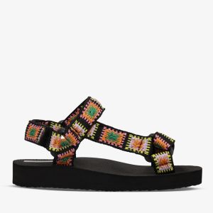 Older Girl Crochet Sandal
