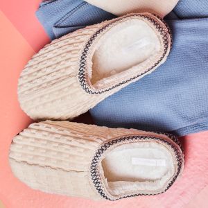 Waffle Stitch Push In Slipper